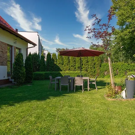 ヴィラ Rybaczowka Z Ogrodem プツク