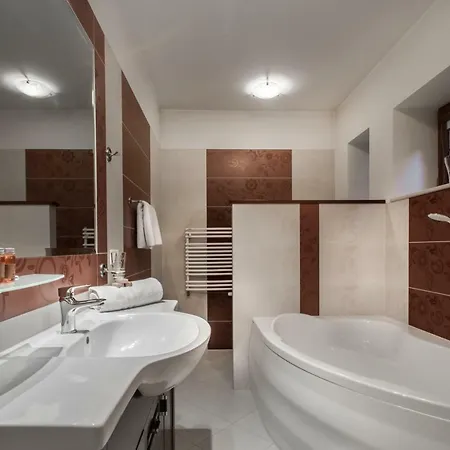 Rybaczowka Z Ogrodem * プツク